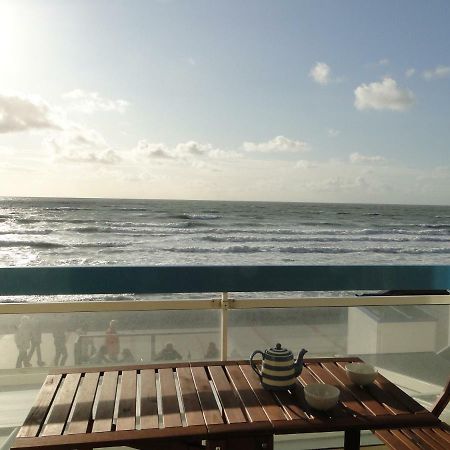 Les Pieds Dans L'Eau Apartment Wimereux Bagian luar foto