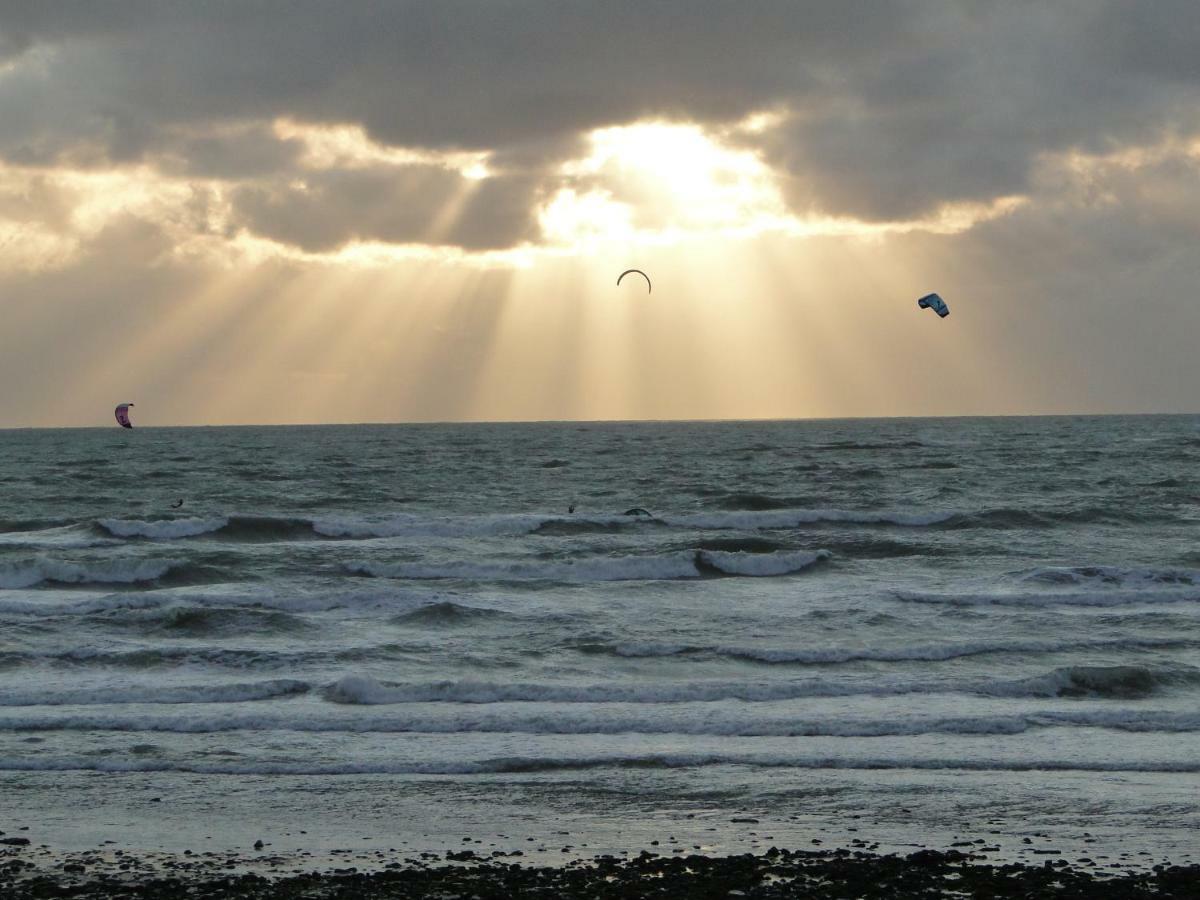 Les Pieds Dans L'Eau Apartment Wimereux Bagian luar foto